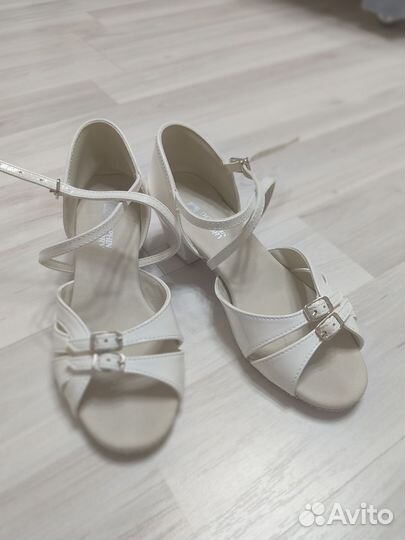 Профессиональные туфли для танцев dolphin