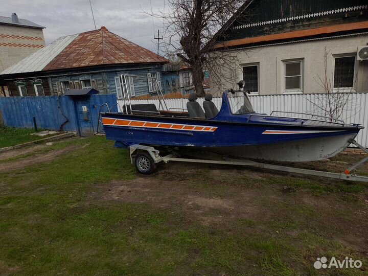 Катер Амур-м