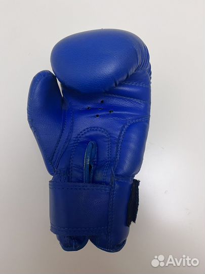 Боксерские перчатки
