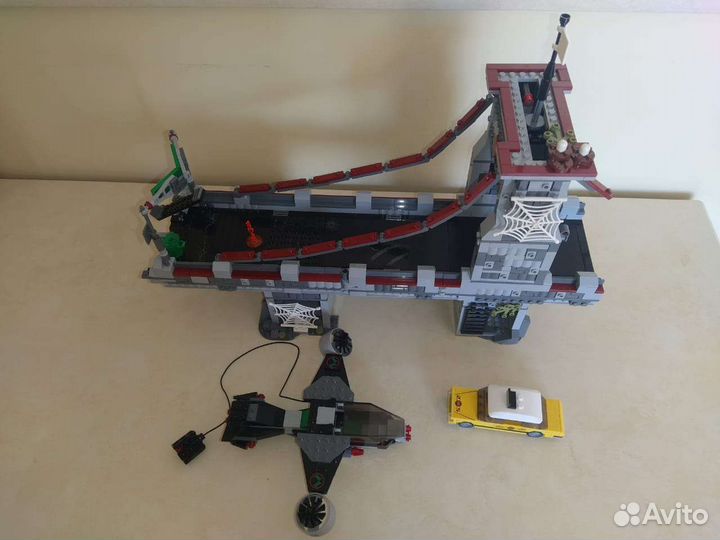 Lego Marvel 76057, 76005 (цена за оба)