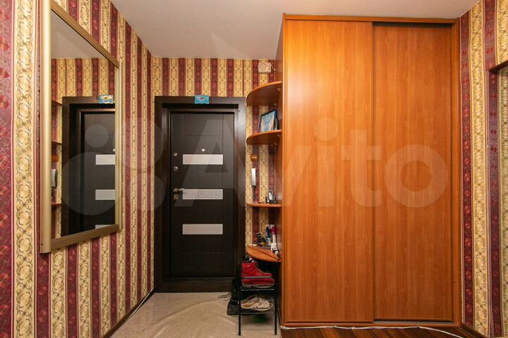 4-к. квартира, 98,6 м², 3/10 эт.