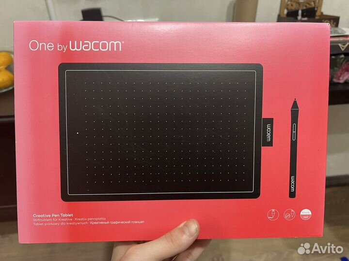 Графический планшет One by Wacom medium