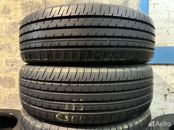 Yokohama BluEarth-XT AE61 235/65 R18