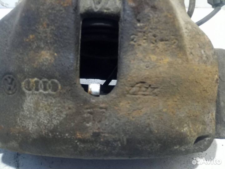 Суппорт тормозной передний правый Audi A6