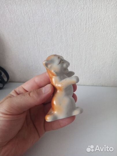 Фарфоровая статуэтка Львёнок СССР