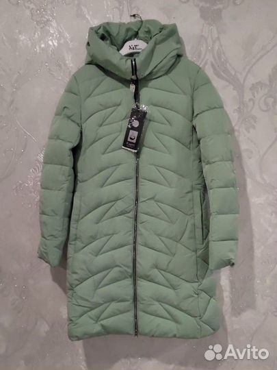 Пуховик зимний женский