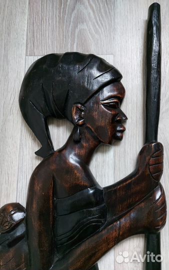 Панно женщина с ребёнком