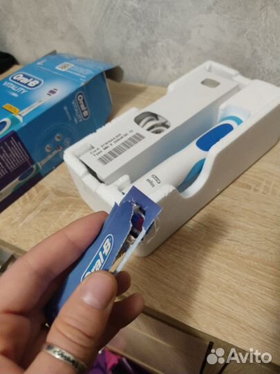 Зубная щетка oral-b vitality 3D white