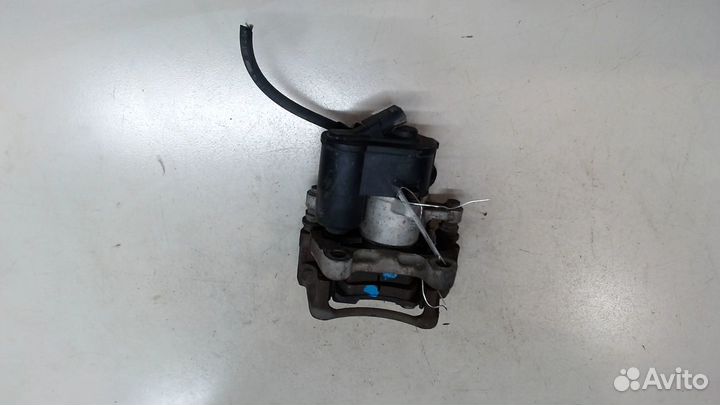 Суппорт левый задний Volkswagen Passat 6, 2007