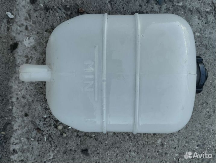 Расширительный бачок ваз