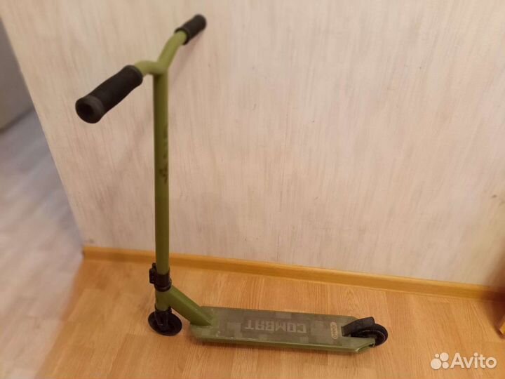 Трюковой самокат