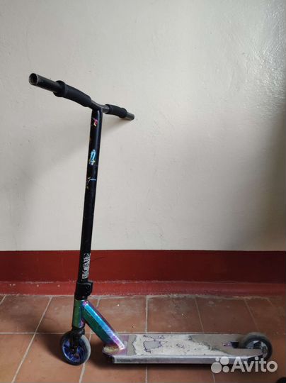 Трековый самокат