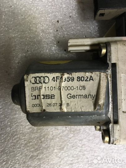 Стеклоподъемник электрический задний правый