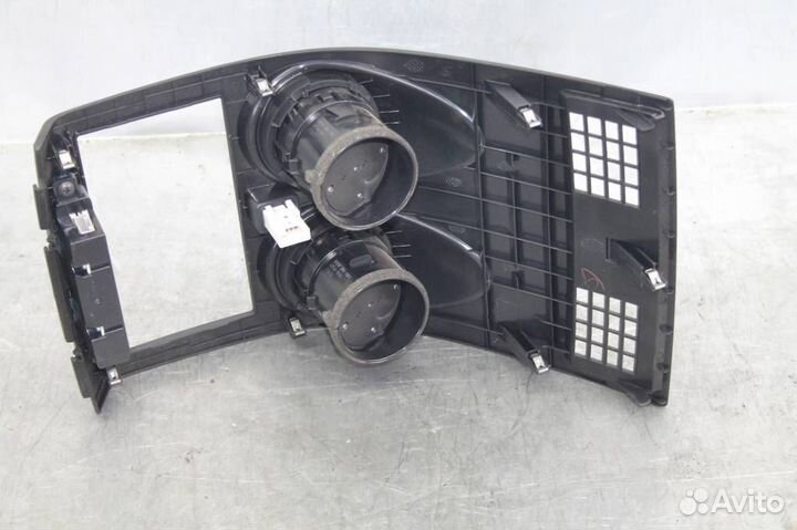 Рамка магнитолы Nissan Qashqai J10