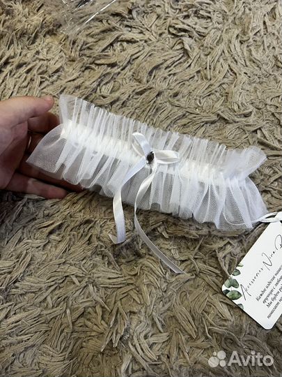 Свадебная подвязка