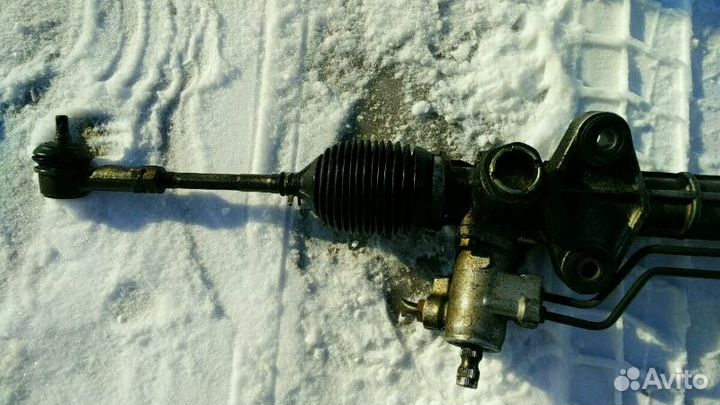 Рулевая рейка митсубиси диамант 2000год