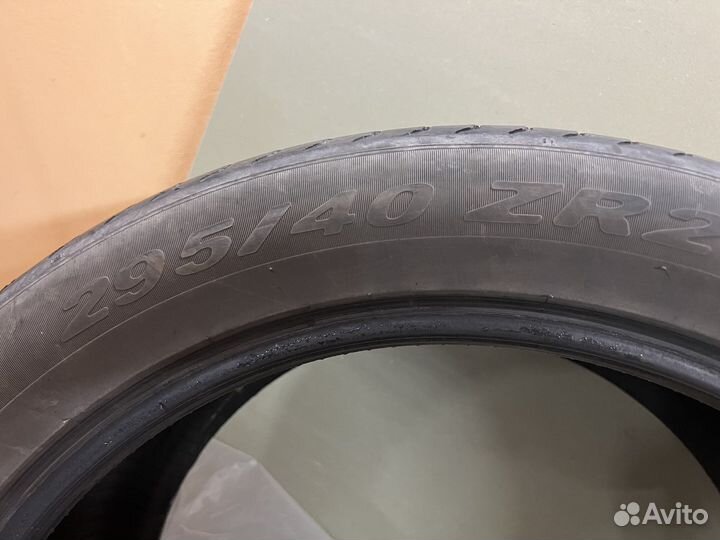 Pirelli P Zero 295/40 R21