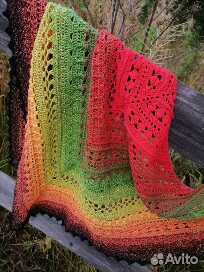 Вязанный платок