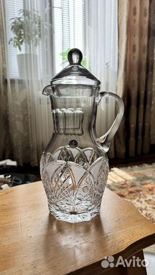 Хрустальный кувшин