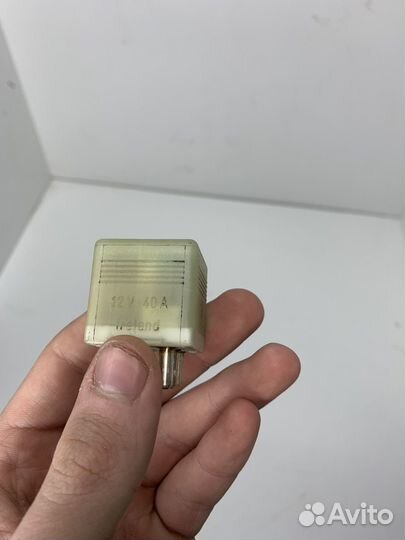 Реле стеклоподьемников mercedes w202