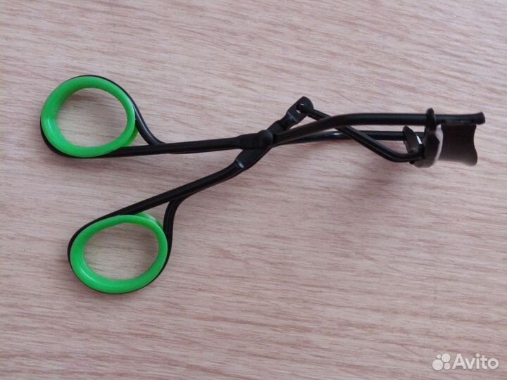 Зажим для ресниц