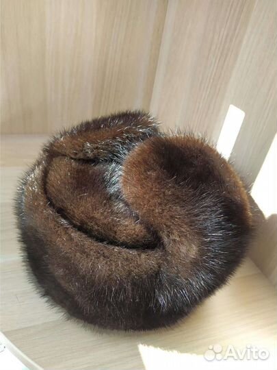 Норковая шапка-ушанка женская (54р)