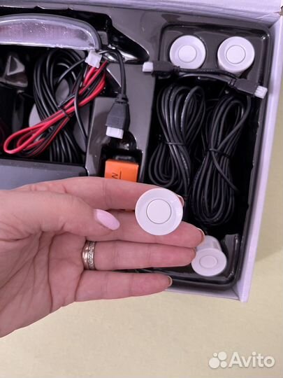 Парктроник белый новый