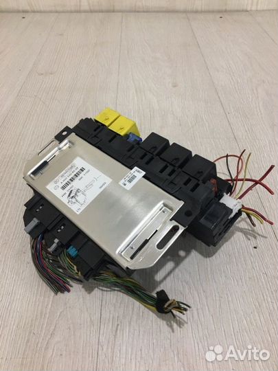 Блок предохранителей левый Mercedes Benz S350 W220