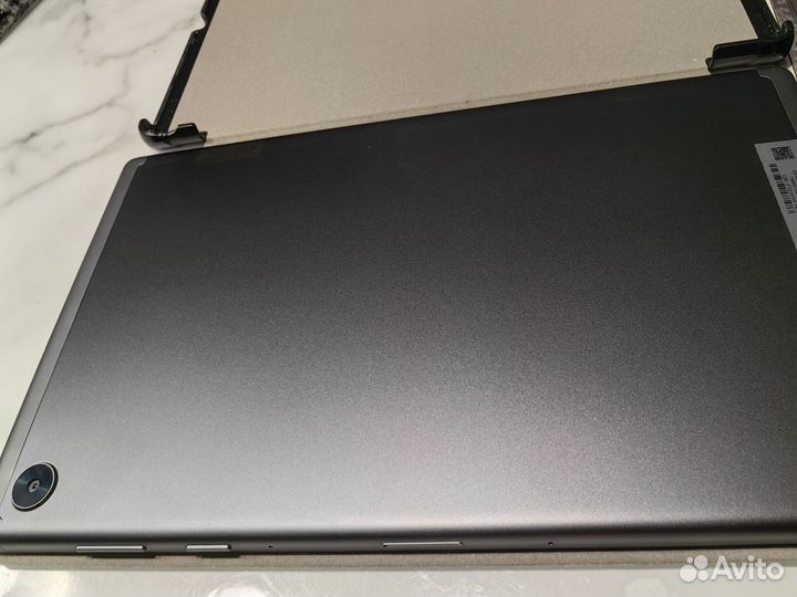 Планшет Lenovo Tab M10 FHD