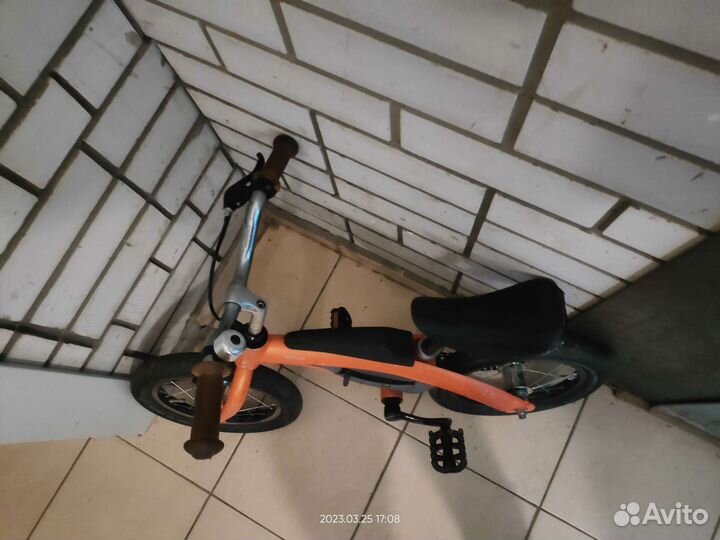 Детский велосипед-беговел 14 BMW оригинал