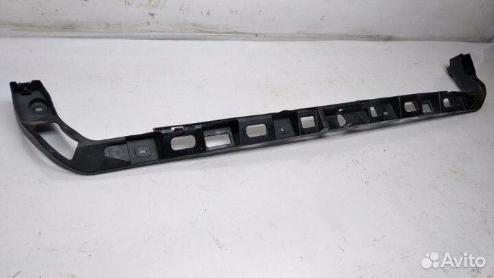 Кронштейн бампера задний Volkswagen Passat B6 2.0