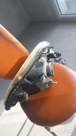 Фара renault logan правая