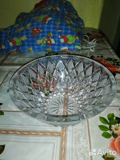 Хрустальная салатница