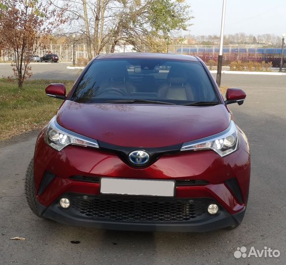 Toyota C-HR 1.8 AT, 2017, 57 000 км