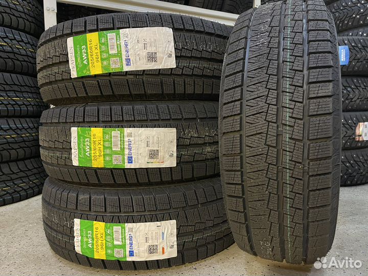 Kapsen SnowShoes AW33 205/60 R16 96H