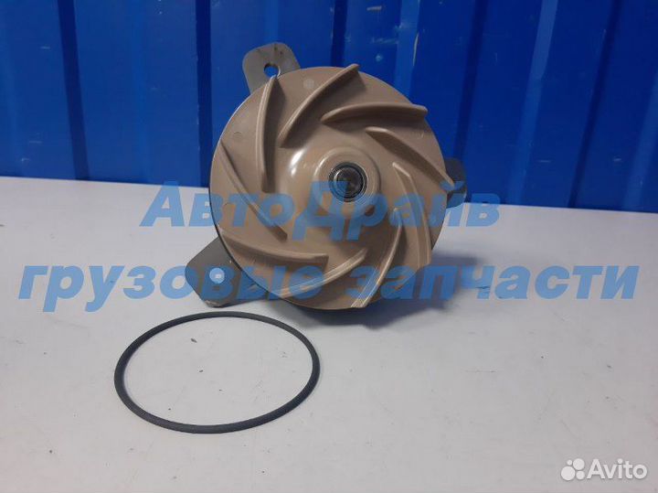 Насос водяной Volvo FH12 FM12 двигатель D12C