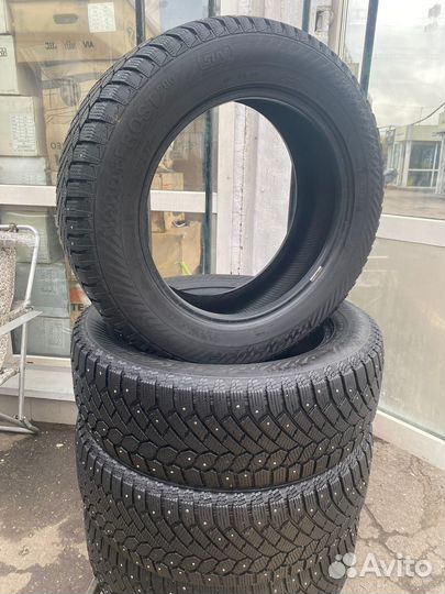 Gislaved Nord Frost 200 235/60 R18
