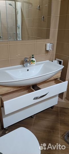 Тумба для ванной с раковиной