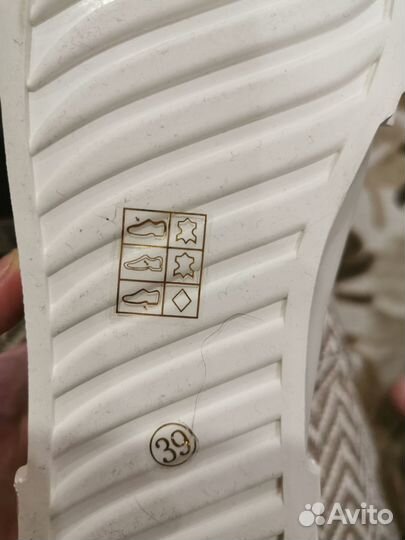 Ботинки эконика 39 новые