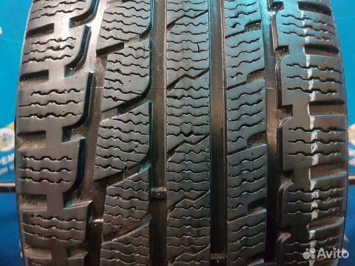 Kumho I'Zen KW27 225/45 R17