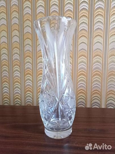 Хрустальные вазы