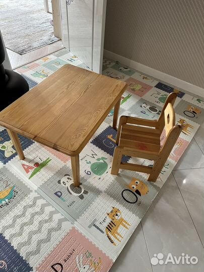 Стол и стул детские
