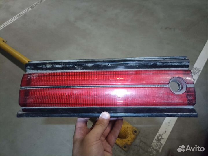 Фонарь toyota mark2 90