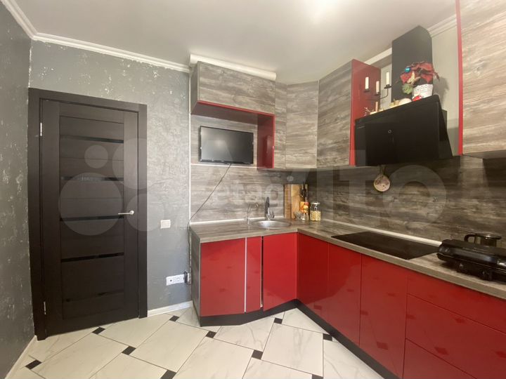 2-к. квартира, 66,1 м², 15/17 эт.