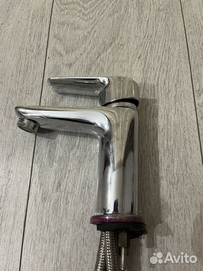 Смеситель для раковины