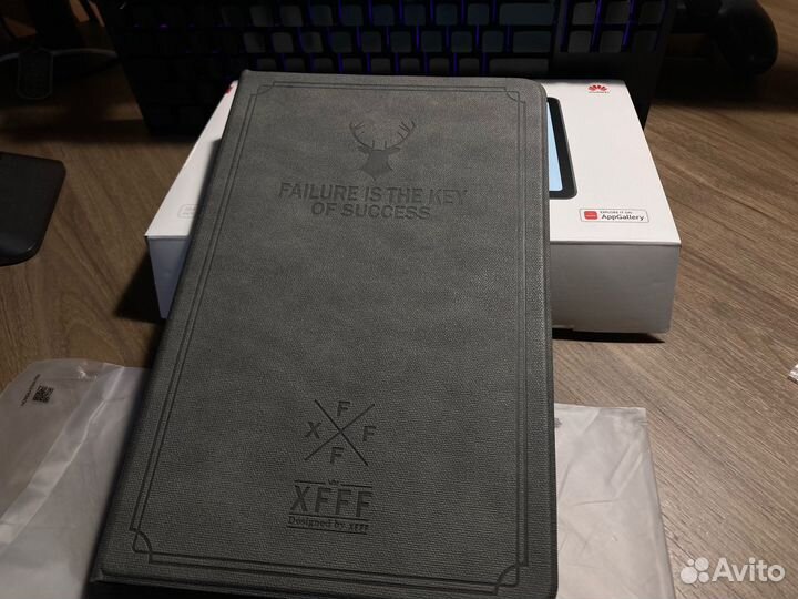 Планшет Huawei MatePad SE 10.4 3/32 + чехол