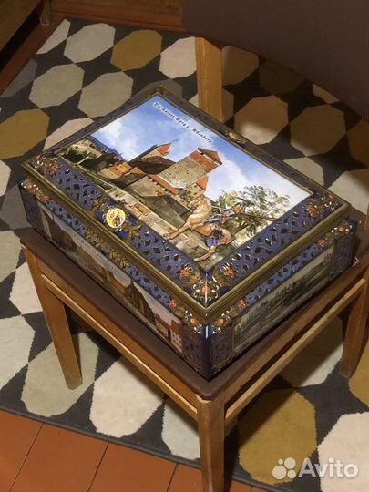 Жестяной ларец из под Нюрбергских пряников