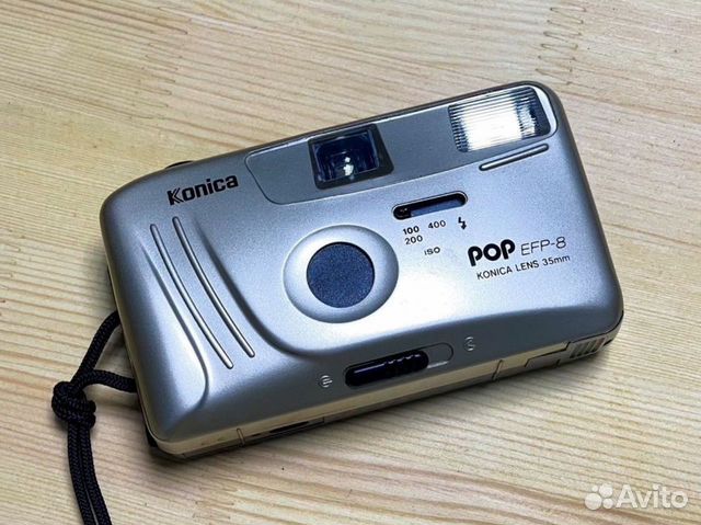 Винтажный пленочный фотоаппарат Konica POP EFP-8