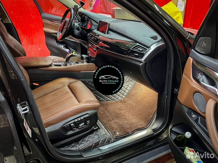 Автомобильный коврик из экокожи