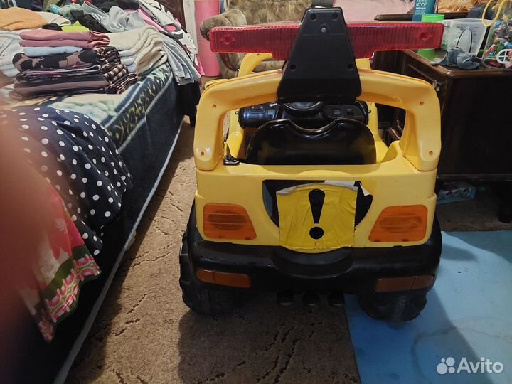 Детский электромобиль джип